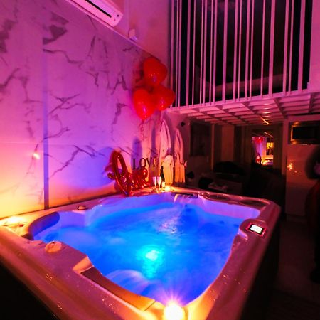 Villa Bono Jacuzzi & Spa Saint-Laurent-du-Var Extérieur photo