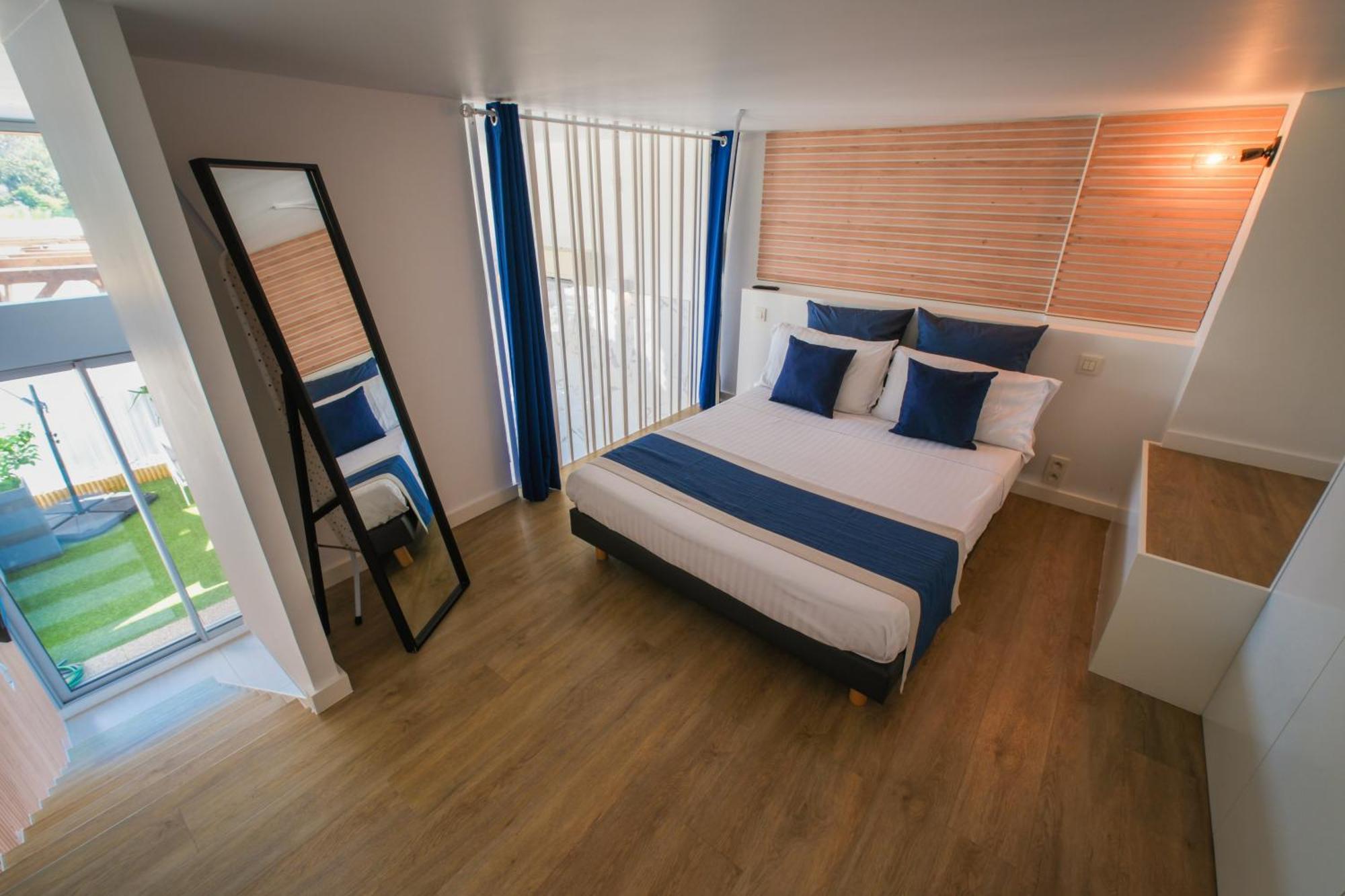 Villa Bono Jacuzzi & Spa Saint-Laurent-du-Var Extérieur photo