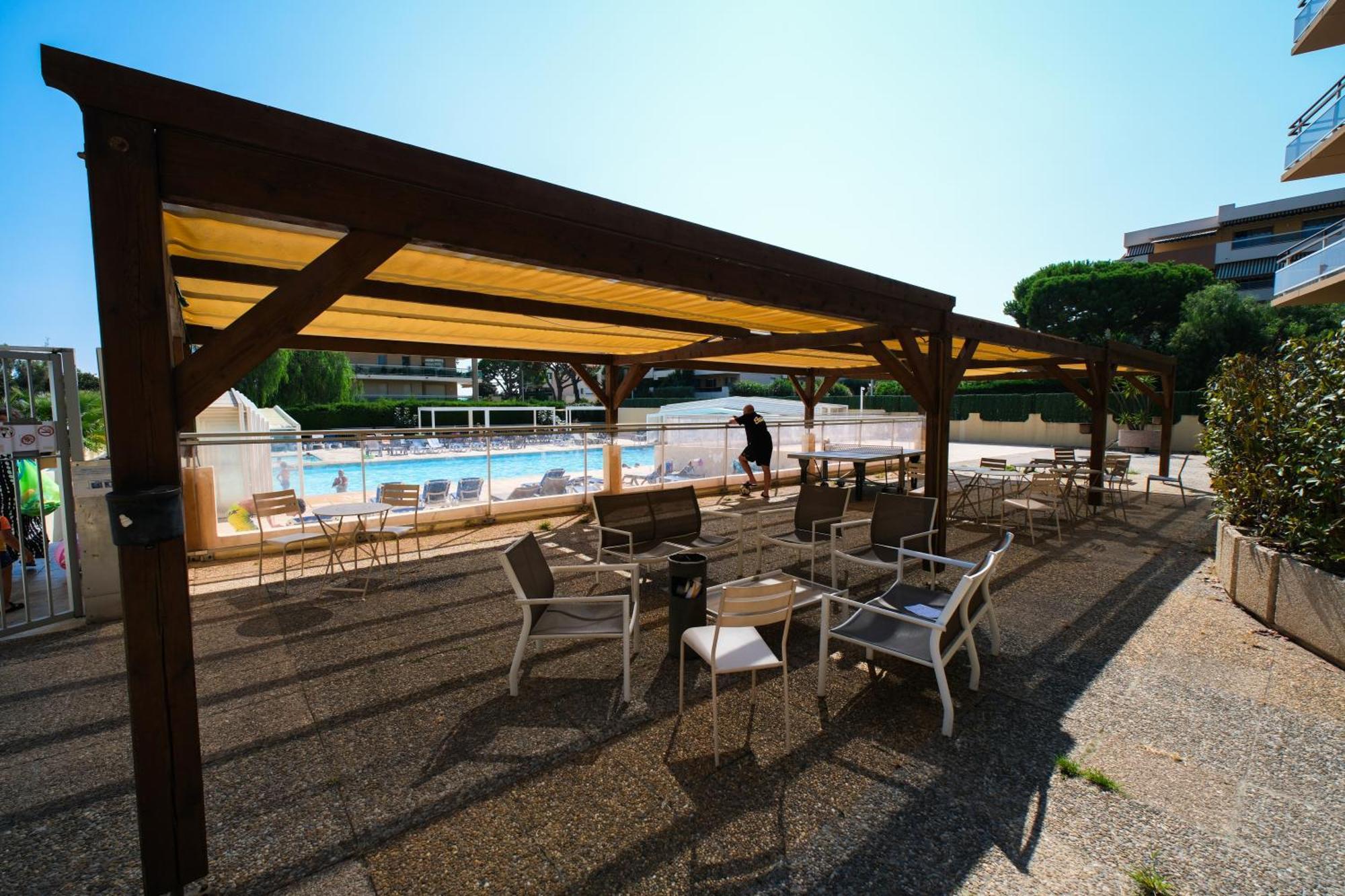 Villa Bono Jacuzzi & Spa Saint-Laurent-du-Var Extérieur photo