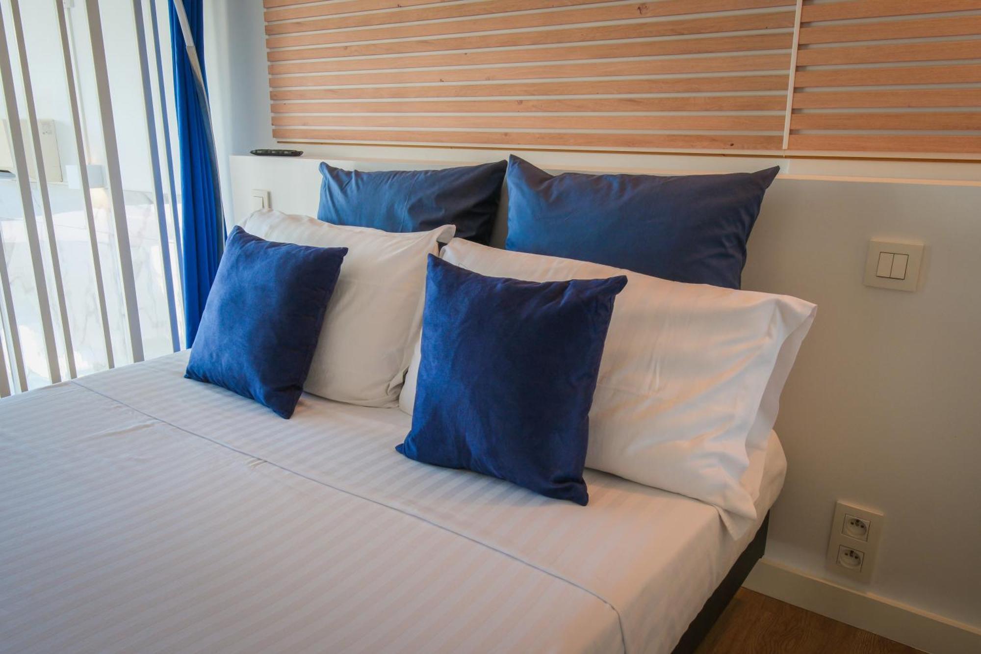 Villa Bono Jacuzzi & Spa Saint-Laurent-du-Var Extérieur photo
